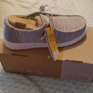 Hey dude new never worn size 8